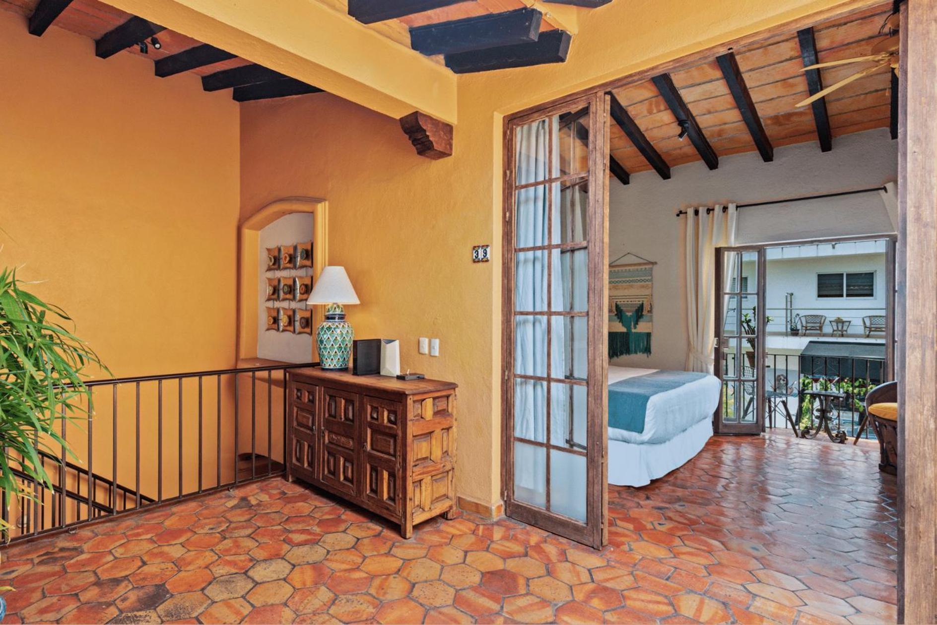 Lola - Adults Only Bed and breakfast 3*